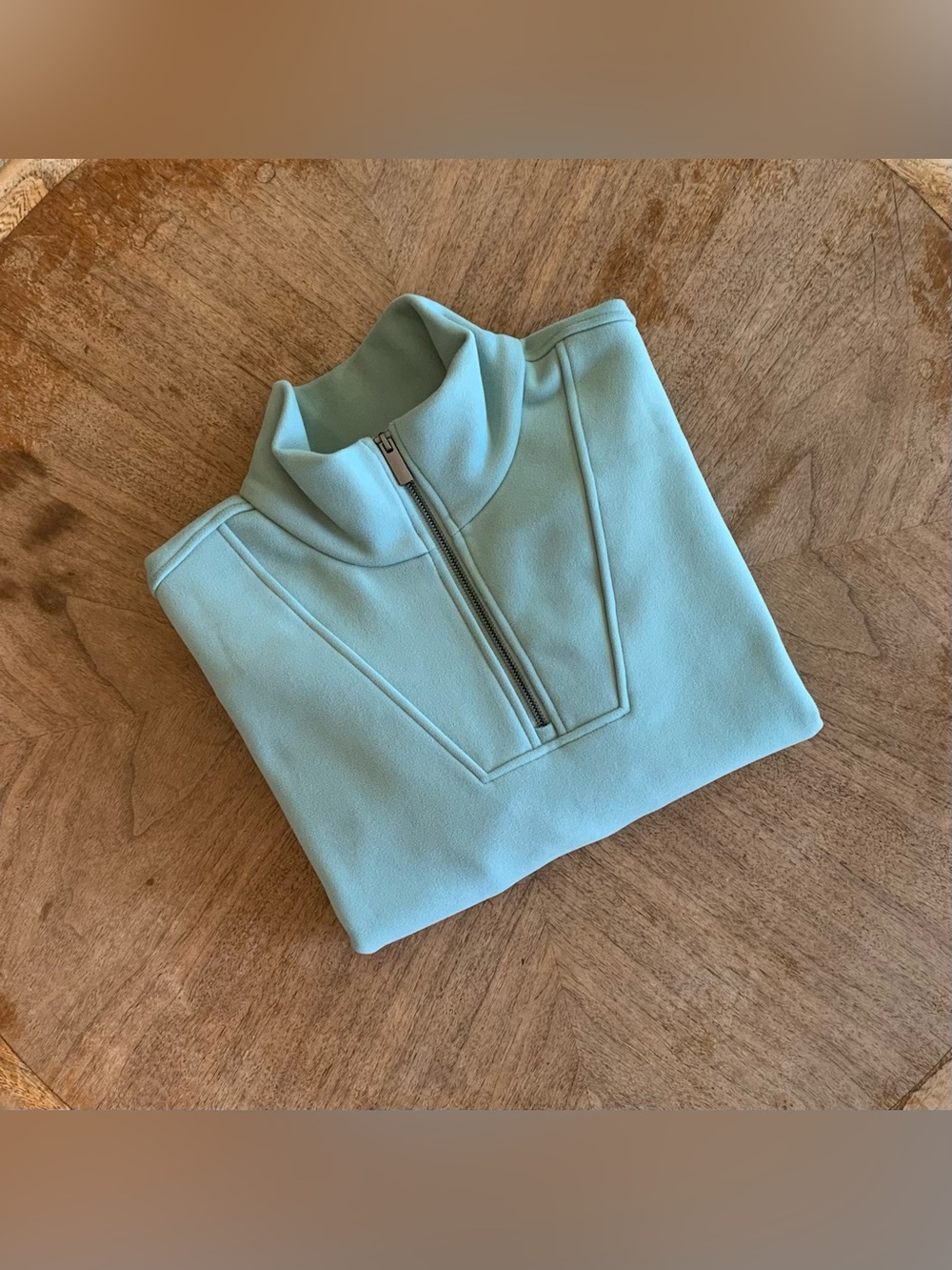 Belle and Bell Cool Mint Stamina 2.0 Sweatshirt